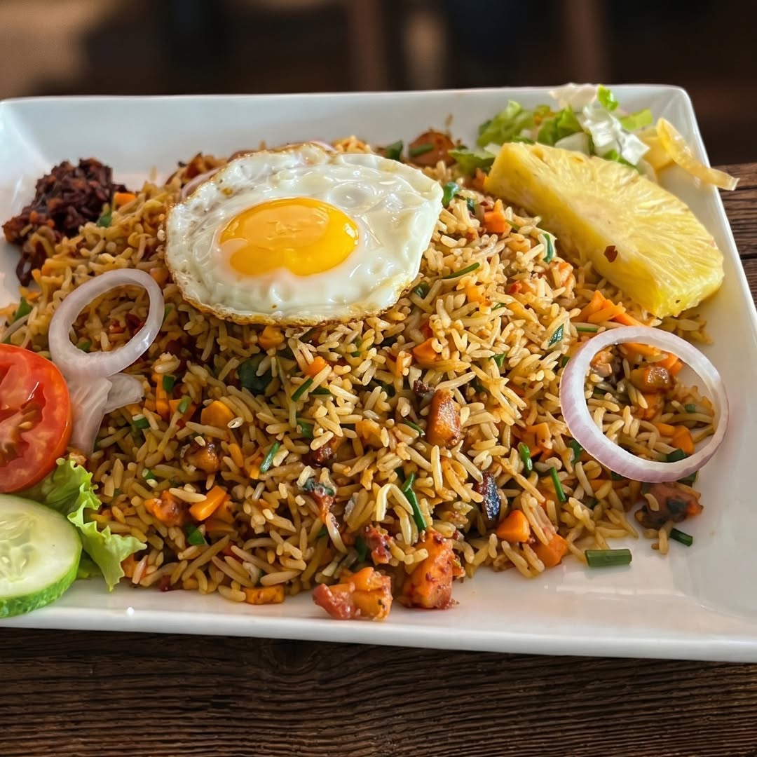 Signature biryani with egg
